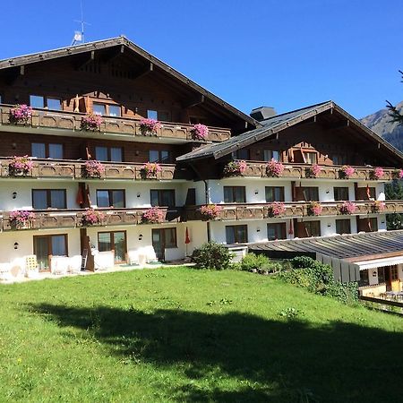 Suitehotel Kleinwalsertal เฮียร์เชกก์ ภายนอก รูปภาพ